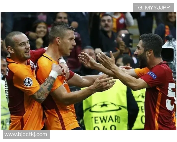 本菲卡与加拉塔萨的精彩对决结果揭晓，谁能笑到最后