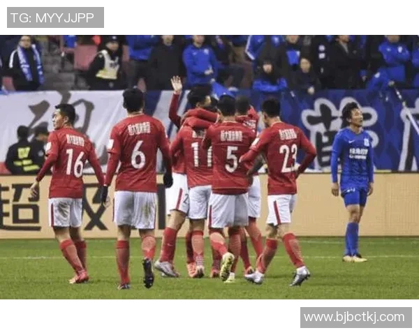 东方与恒大激战全场回顾精彩瞬间尽在此处 东方与恒大激战全场回顾精彩瞬间尽在此处