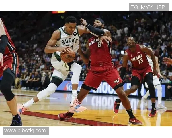 雄鹿力克热火，字母哥33分当家：无可阻挡的强者之路