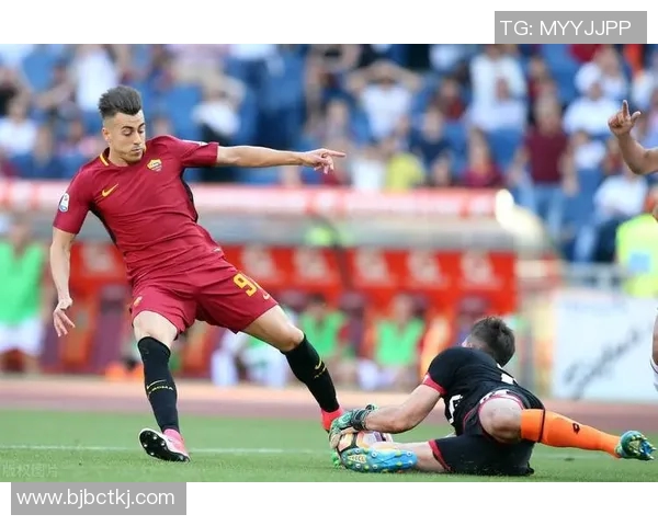 海法对决亚特兰大精彩赛事回顾与分析展望